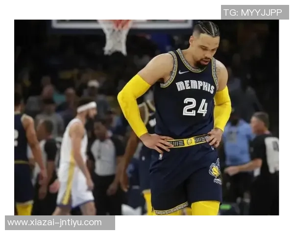 小里弗斯反击灰熊指责狄龙是毒瘤球队依旧问题重重态度不改见谁怼谁 小里弗斯反击灰熊指责狄龙是毒瘤球队依旧问题重重态度不改见谁怼谁